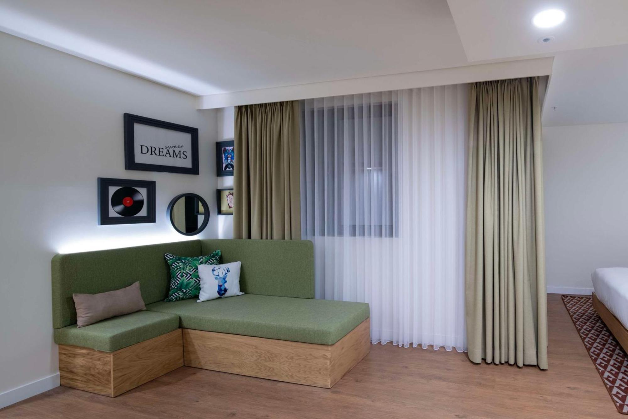 Hampton By Hilton Istanbul Sirkeci Hotel Bagian luar foto