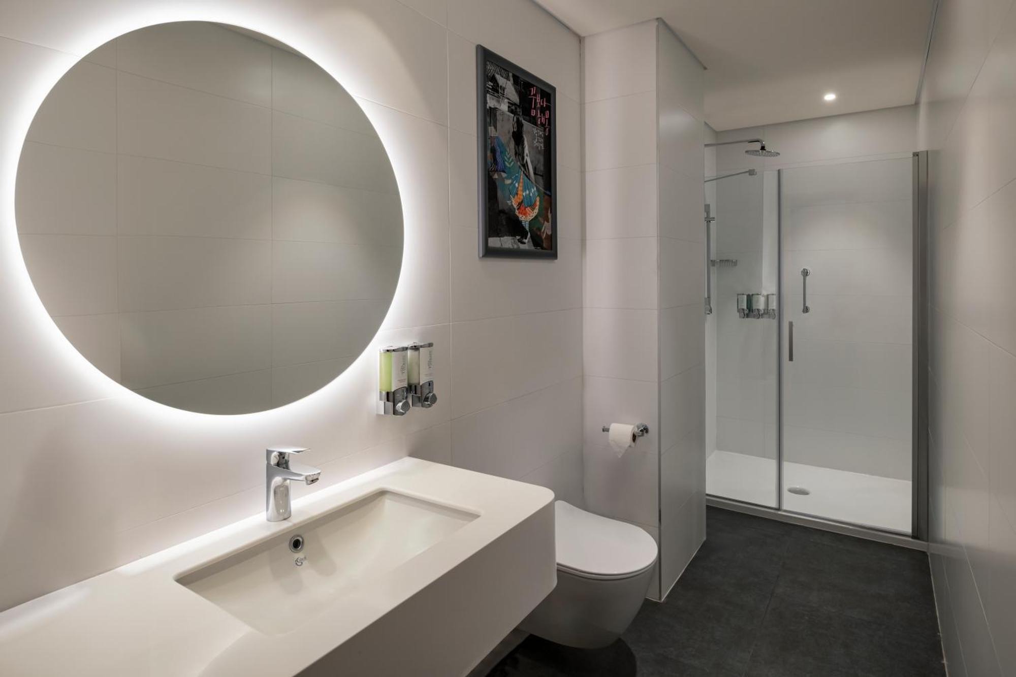 Hampton By Hilton Istanbul Sirkeci Hotel Bagian luar foto