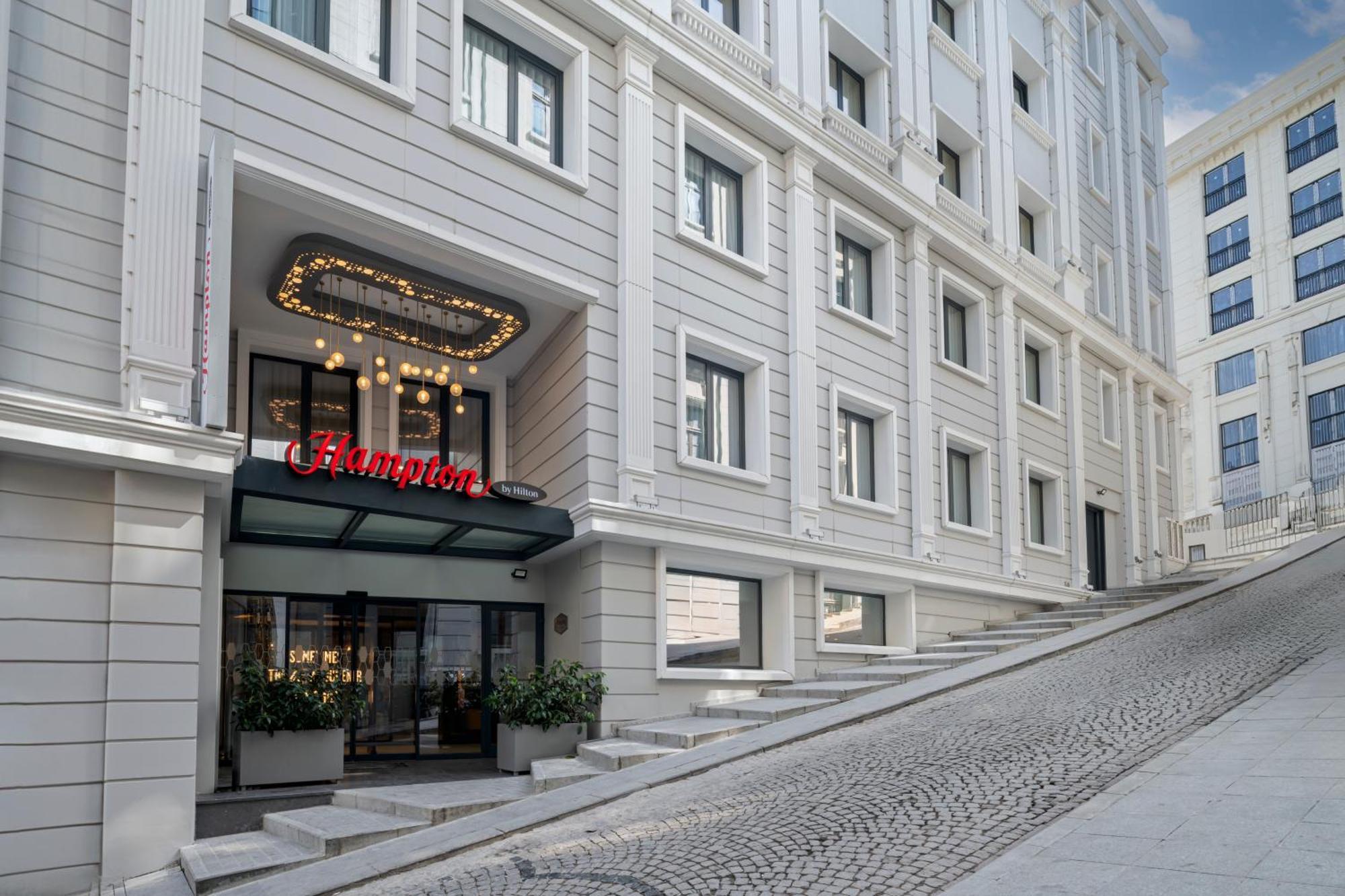 Hampton By Hilton Istanbul Sirkeci Hotel Bagian luar foto