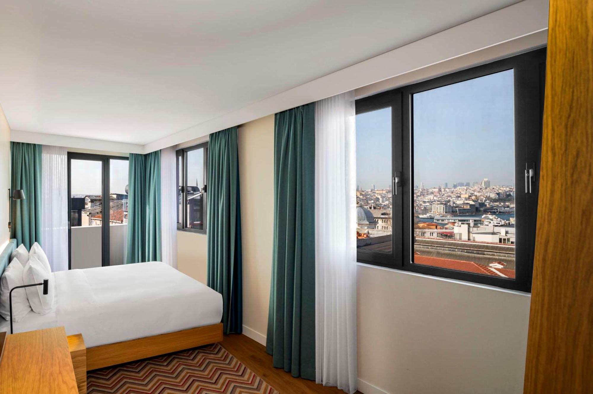 Hampton By Hilton Istanbul Sirkeci Hotel Bagian luar foto